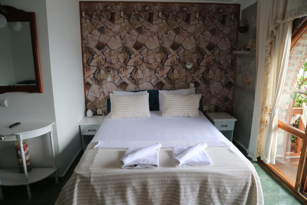 Dolphin Hotel Селимие Екстериор снимка