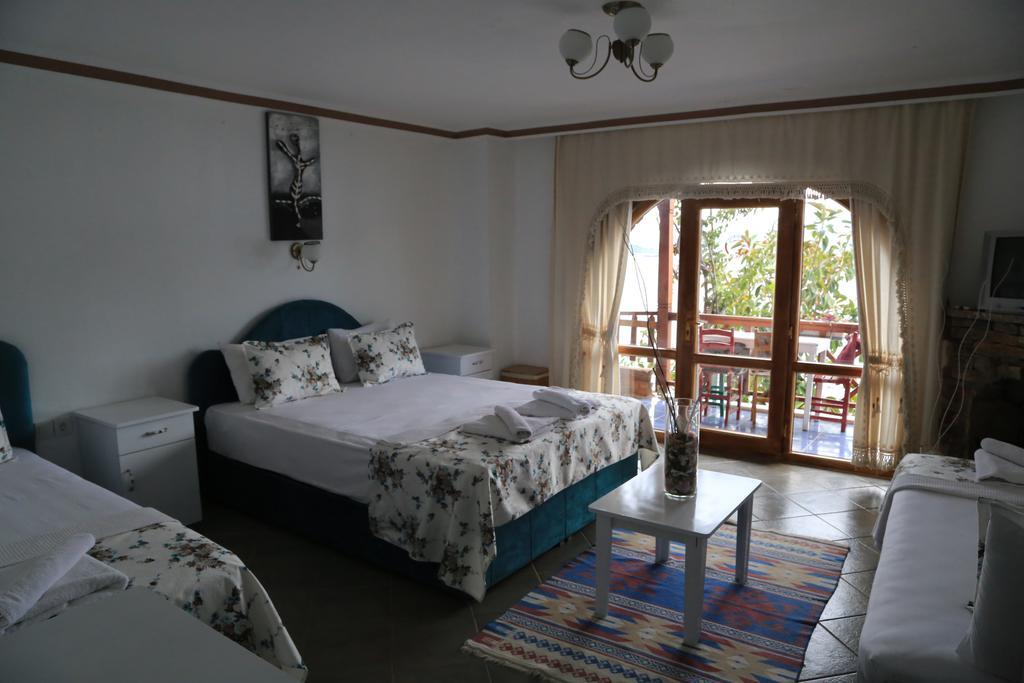 Dolphin Hotel Селимие Екстериор снимка